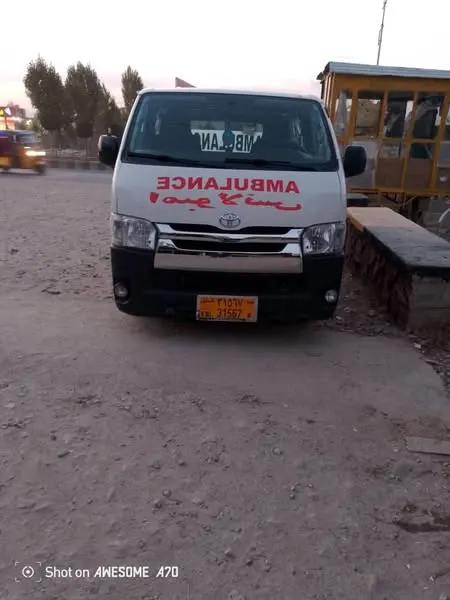 Toyota Hiace 2007 (2)