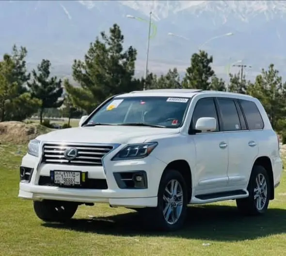 Lexus Lx 570 2008 (1)