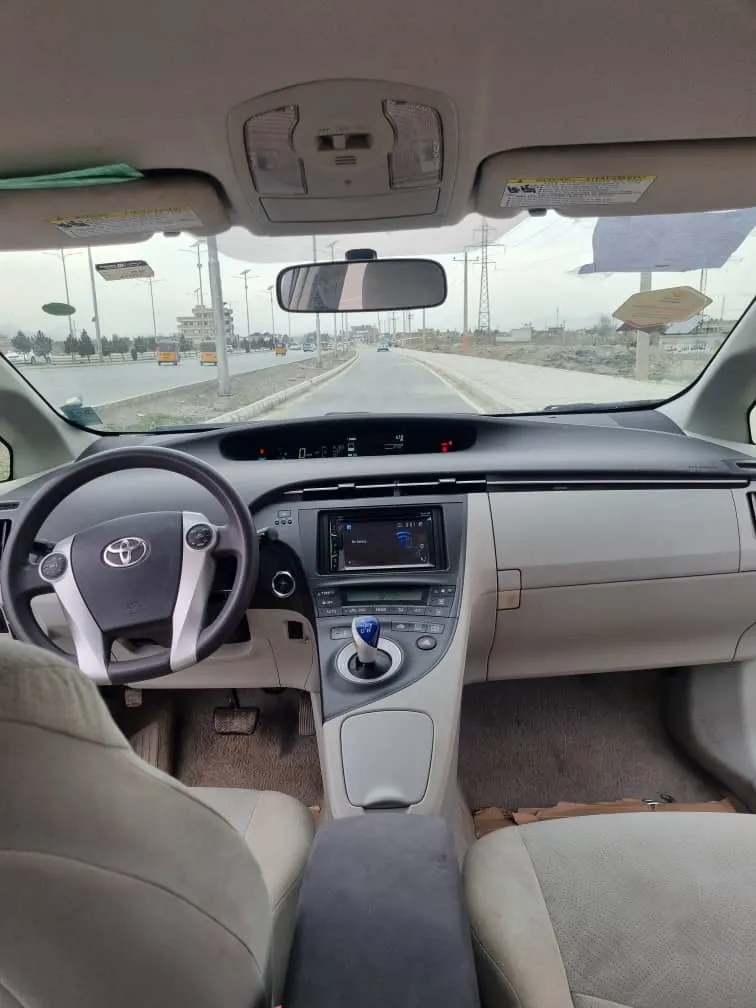 Toyota Prius (3)