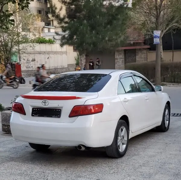 Toyota Camry 2007 (2)