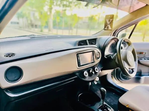 Toyota 2012 (4)