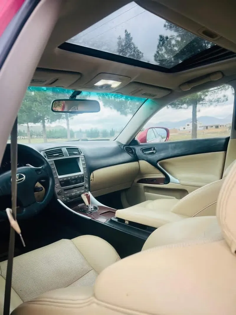 Lexus IS250 2008 (5)
