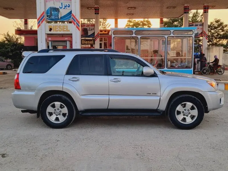 Toyota 4 Runner 2006 (1)