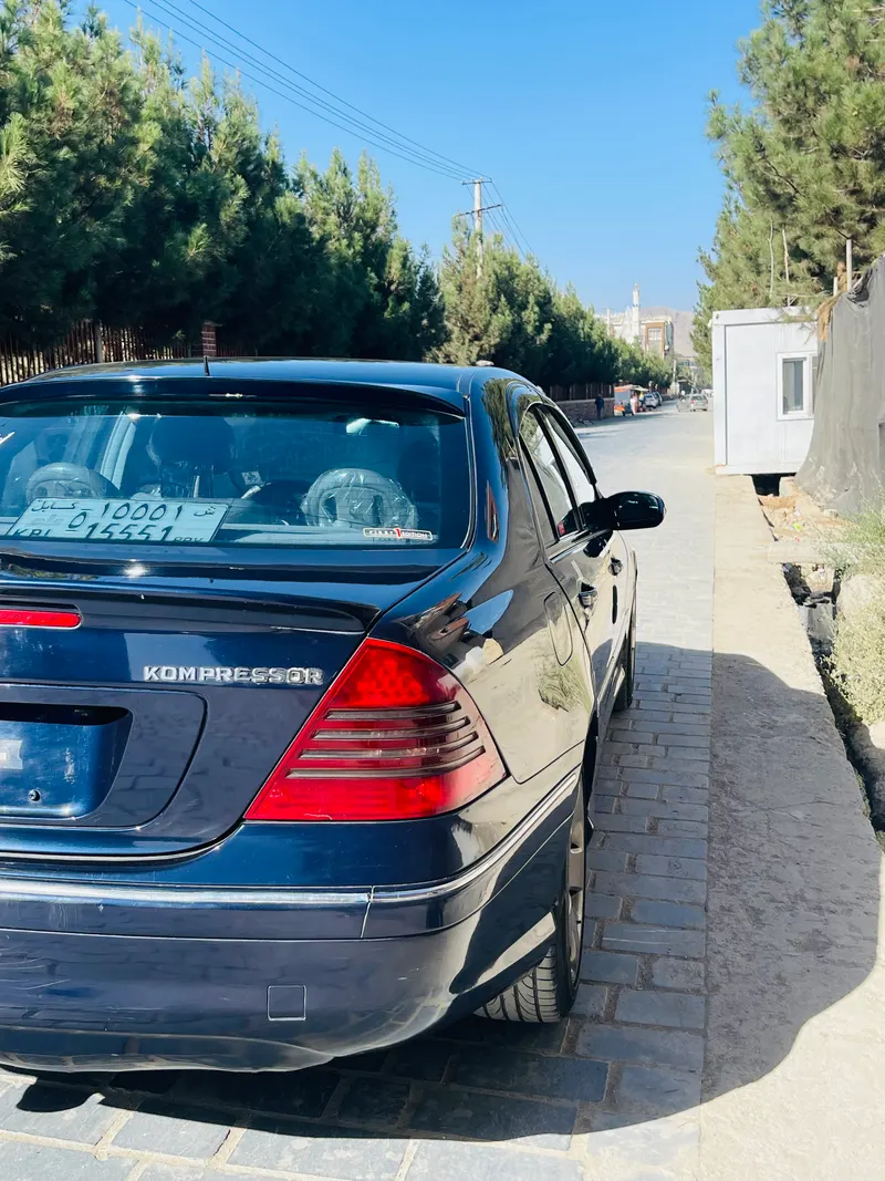 مرسیدس بنز C230 2005 (2)