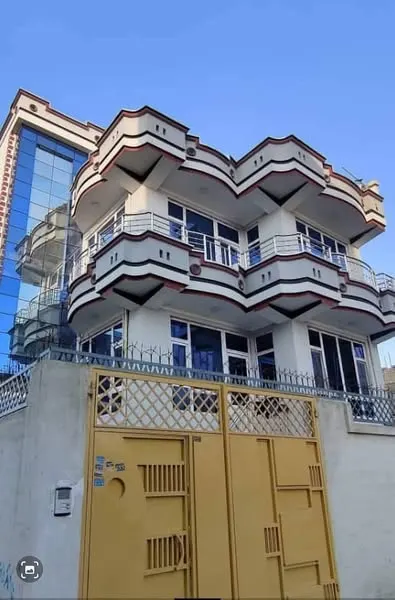 خانه 3 منزله برای فروش، 6 اتاق، 165 m²، ناحیه 7، کابل (2)