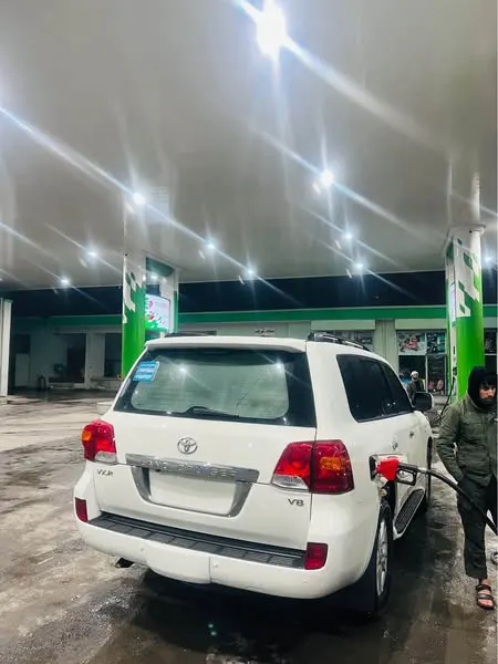 Toyota Land Cruiser 2010 (3)