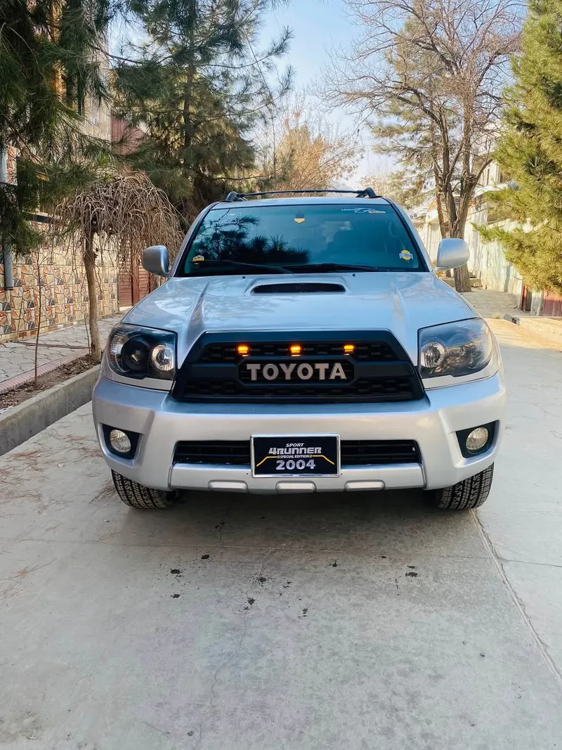 Toyota 4 Runner 2004 (1)