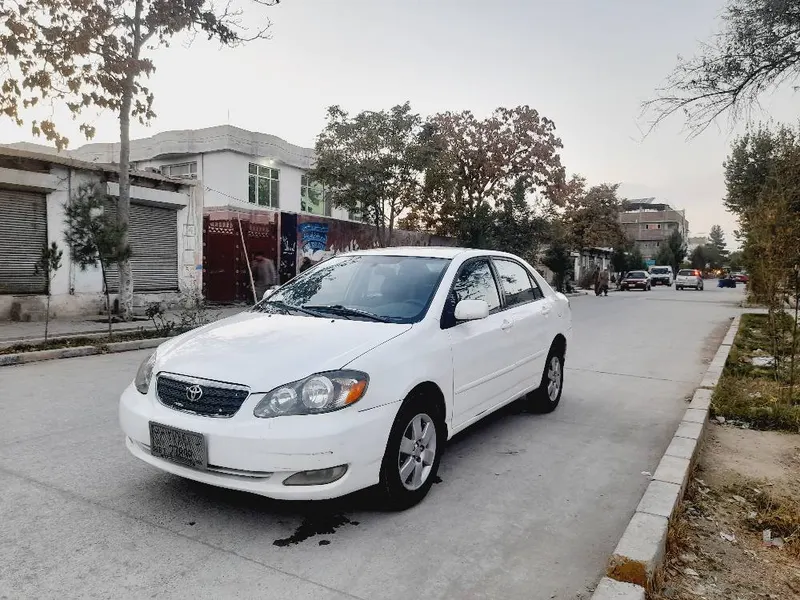 Toyota Corolla 2004 (2)