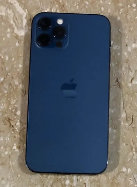 iPhone 12 Pro (1)