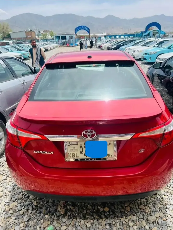 Toyota Corolla 2016 (6)