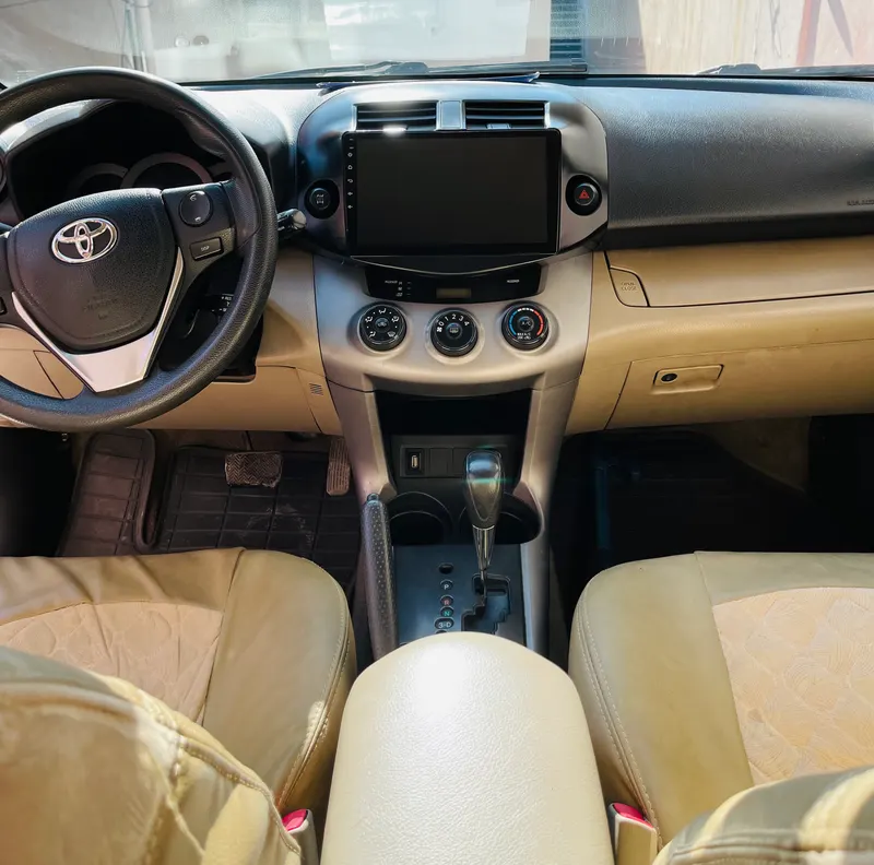 Toyota RAV4 2007 (3)