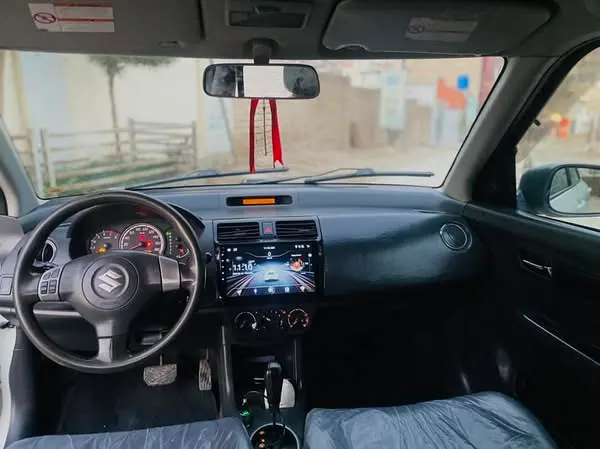 Suzuki Swift 2009 (4)