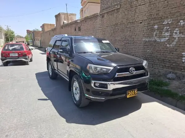 Toyota 4Runner 2018 (1)