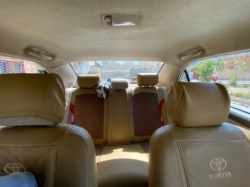 Toyota Corolla Luxel 2005 (4)