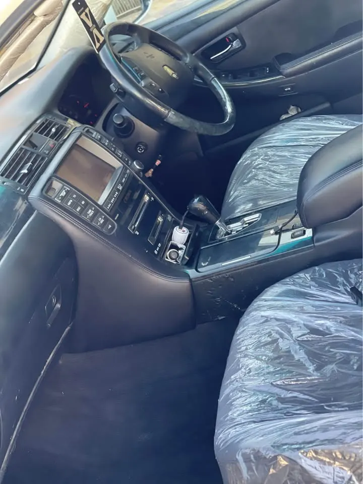 Toyota Crown 2006 (4)