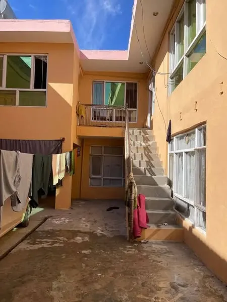 2-storey house for sale, 9 rooms, 220 m² (1)