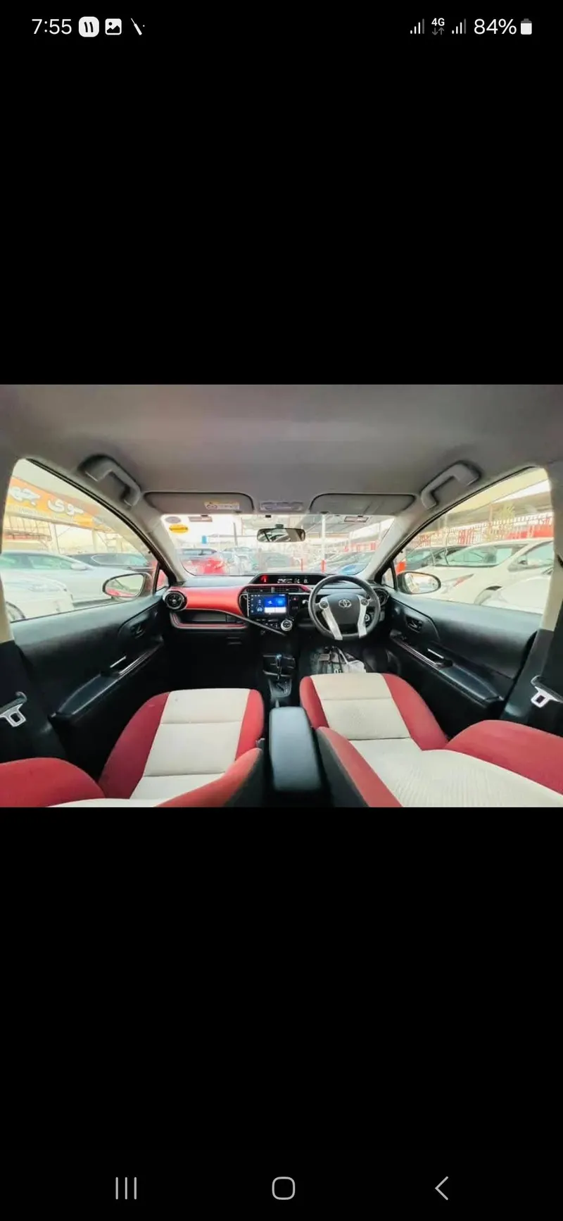 Toyota Aqua 2016 (4)