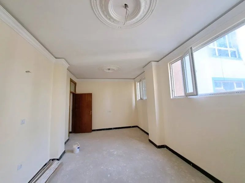Three apartments for sale, 3 rooms, 2nd and 4th floor (3)
