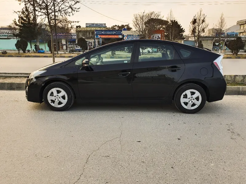 Toyota Prius 2010 (5)