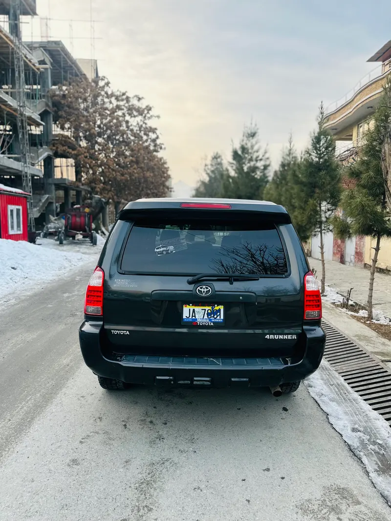 Toyota 4Runner Sport 2006 (2)