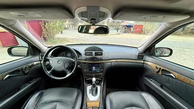 Mercedes-Benz 2006 (4)