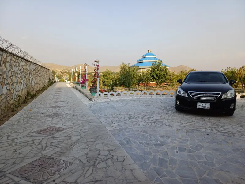 Leisure garden with glasshouse for sale, Qargha Dam (6)