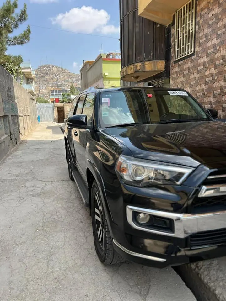 Toyota 4 Runner 2014 (2)