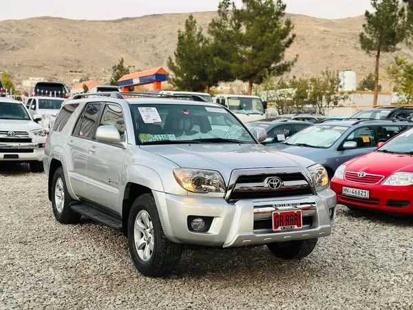 Toyota 4 Runner 2004 (2)