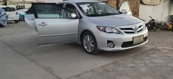 Toyota Corolla 2013 (1)