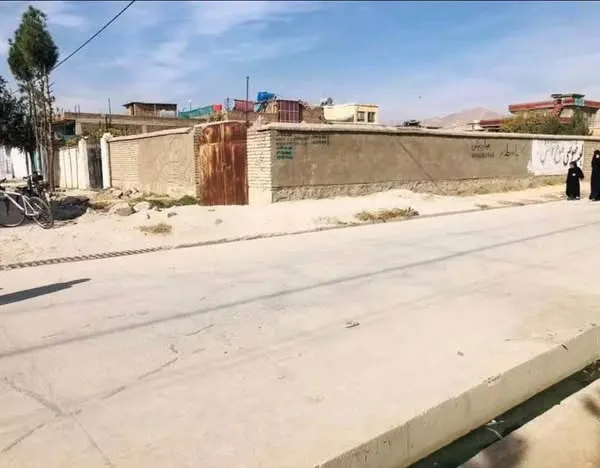 Walled corner land for sale, 300 m², Milli Township, behind new Interior Ministry (3)