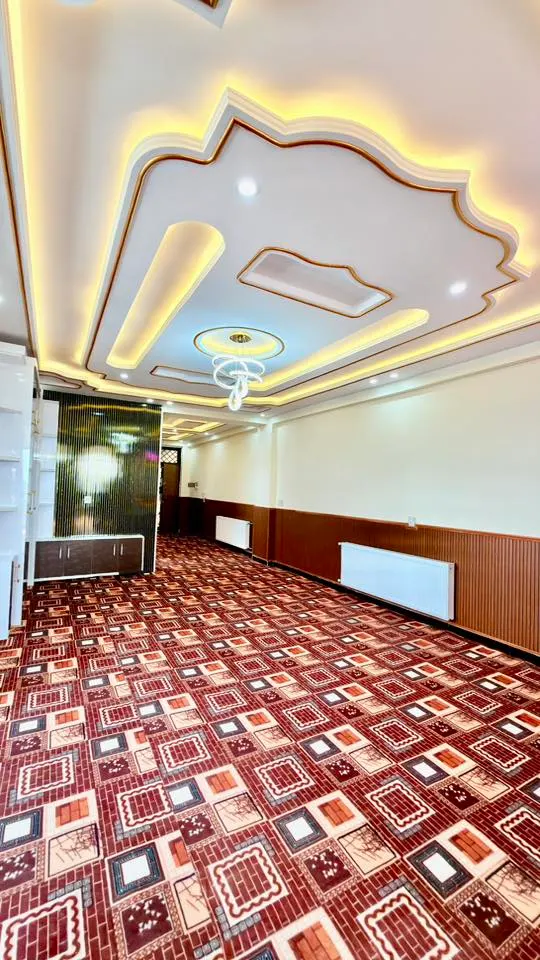 Two VIP apartments for sale, 4 rooms, 340 m² with roof terrace (3)