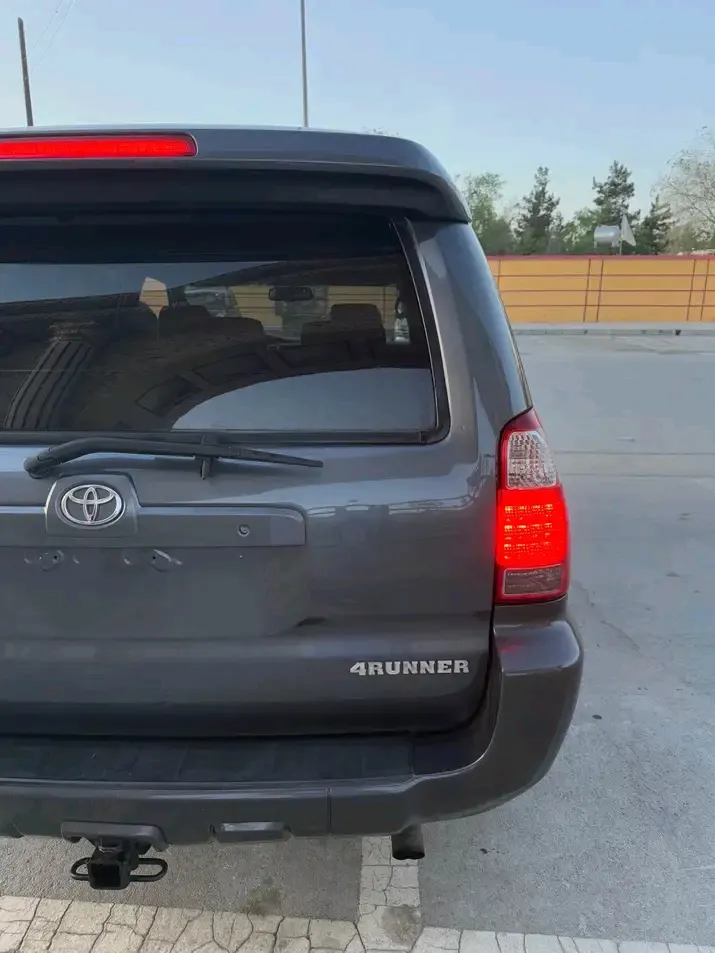 Toyota 4Runner 2007 (2)