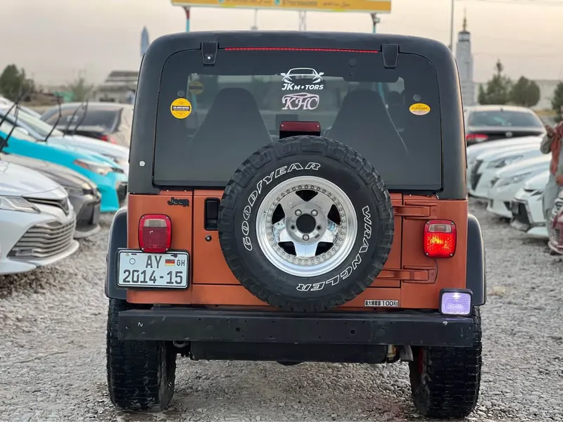Jeep 2003 (3)