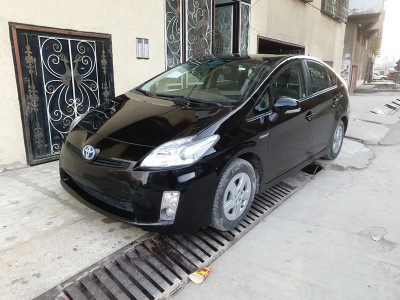Toyota Prius 2010 (4)