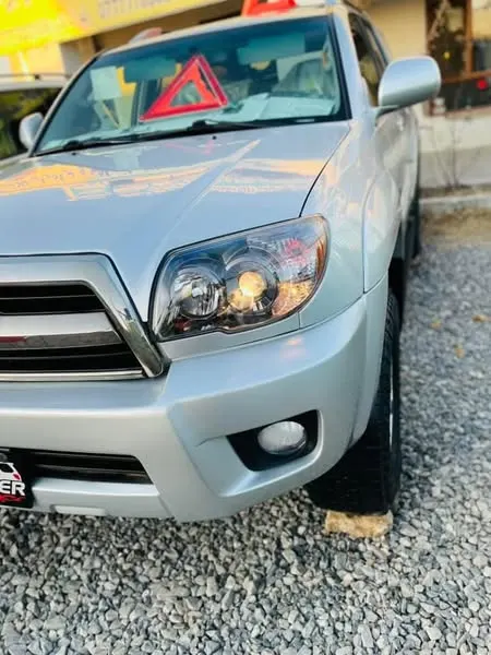 Toyota 4Runner 2005 (2)