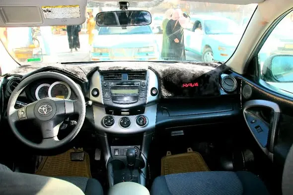Toyota Rav4 2006 (4)