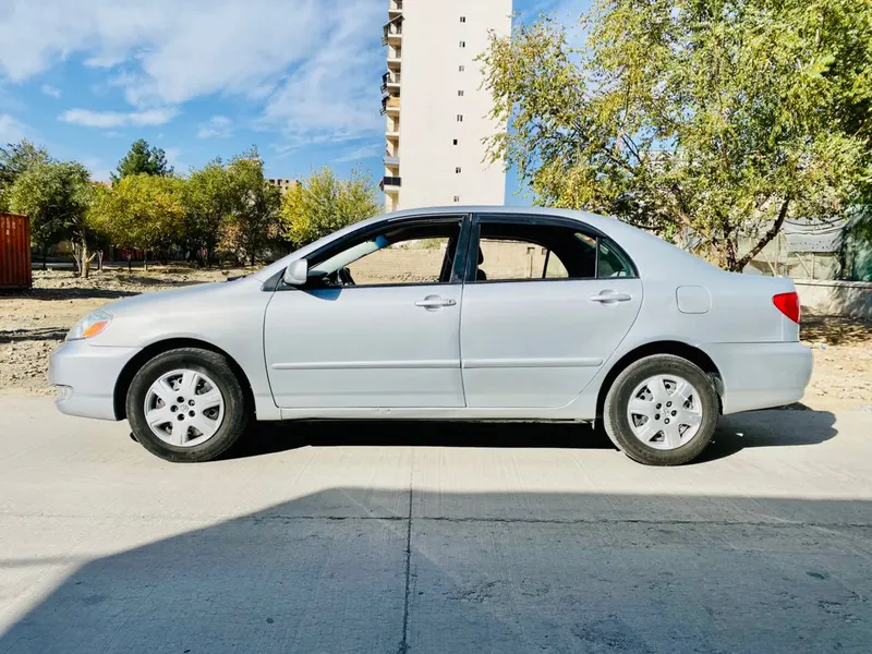 Toyota Corolla 2006 (2)