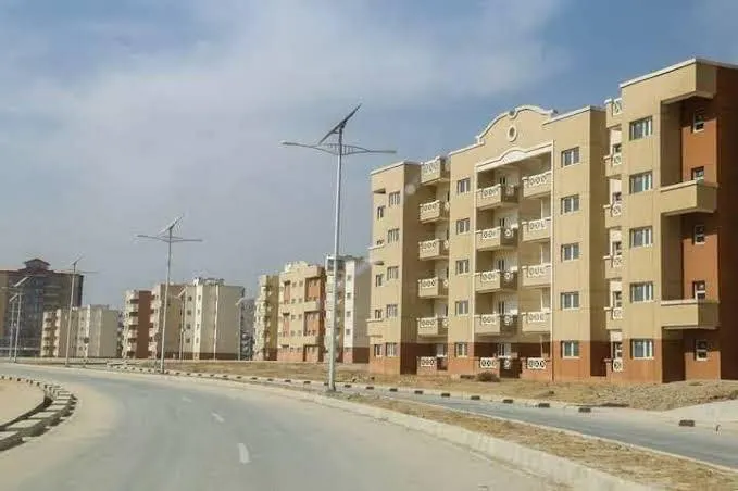 اپارتمان برای فروش، 3 اتاق، 81 m²، منزل سوم، شهرک عرابه‌ها، ناحیه 15 (1)