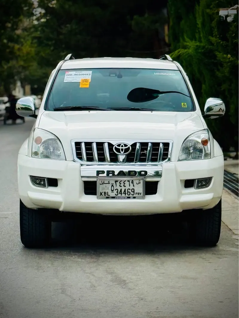 Toyota Land Cruiser 2006 (2)