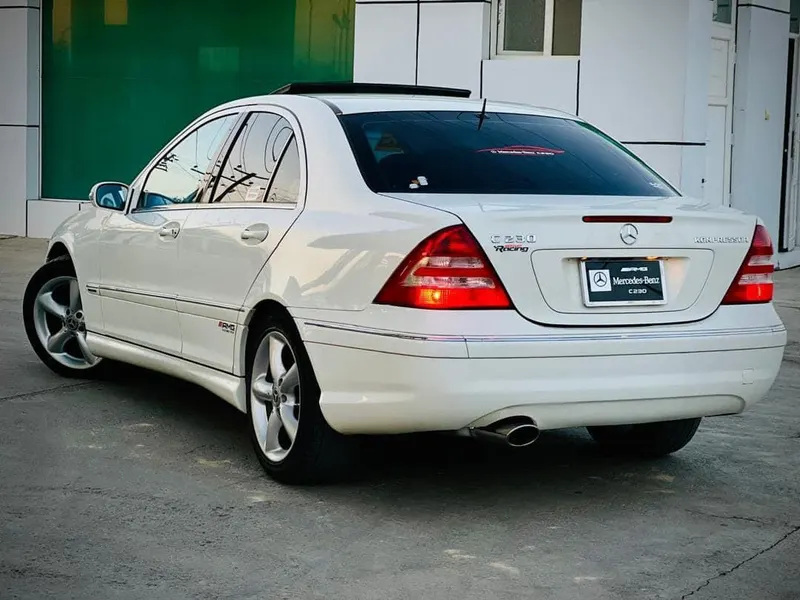 2005 Mercedes-Benz C230 – Full Option (7)