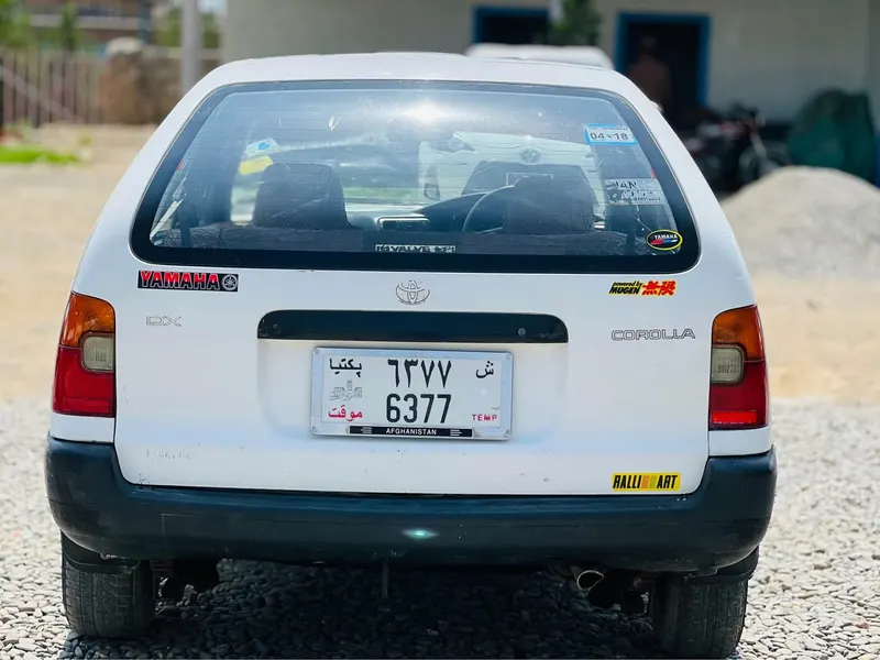 Toyota Corolla 1992 (3)