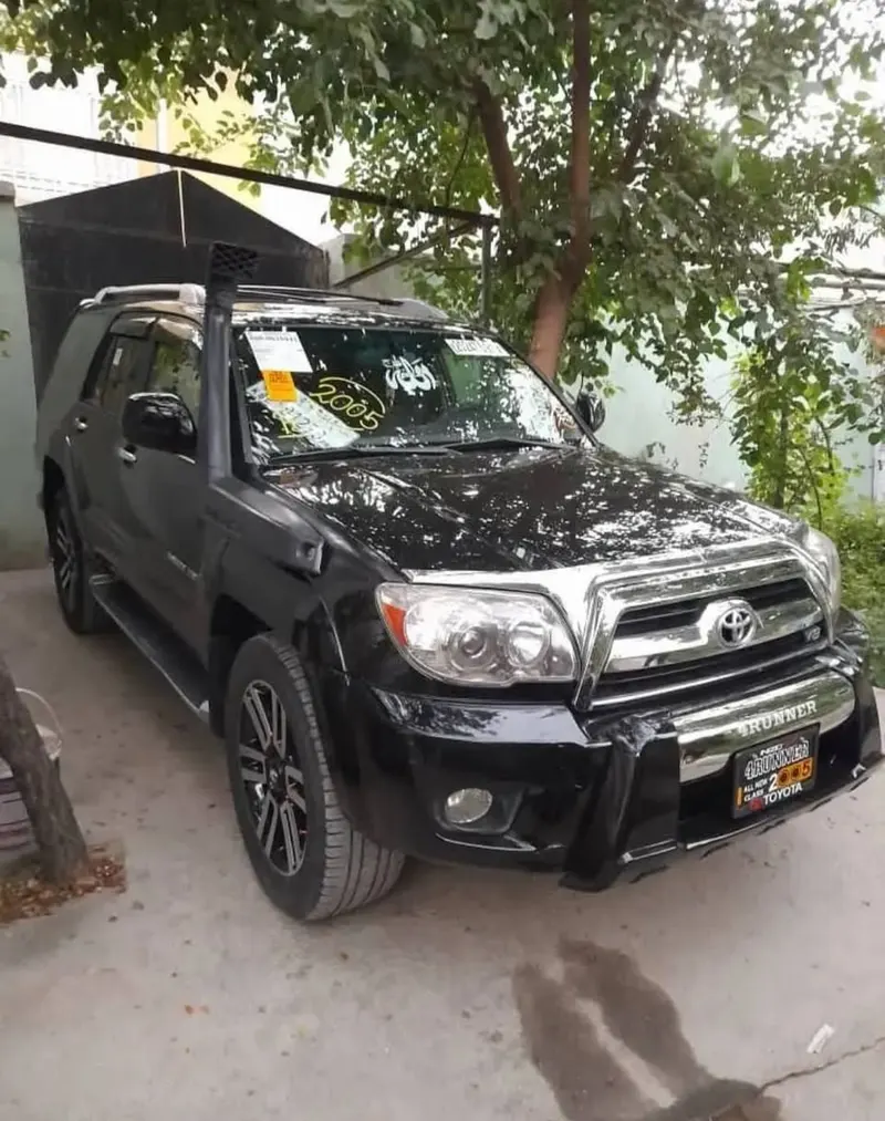 Toyota 4Runner 2004 (2)