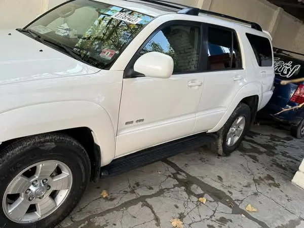 Toyota 4Runner 2005 (2)