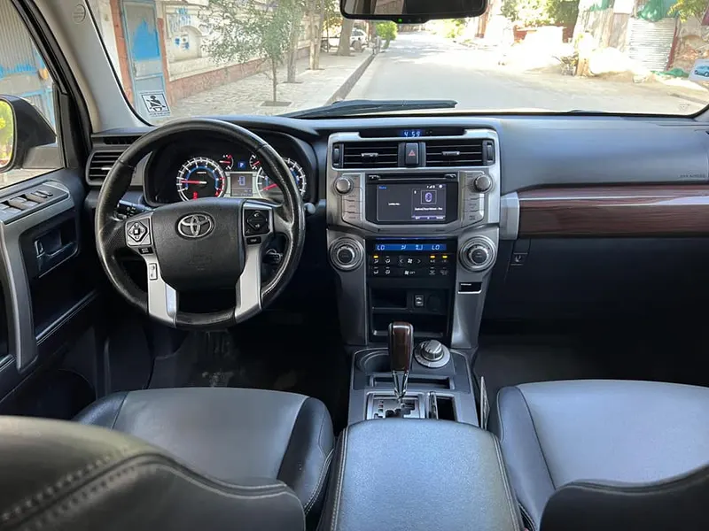 Toyota 4 Runner 2014 (4)