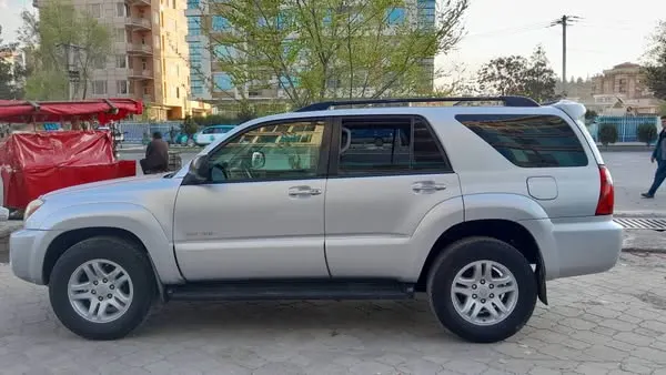 Toyota 4Runner 2008 (2)