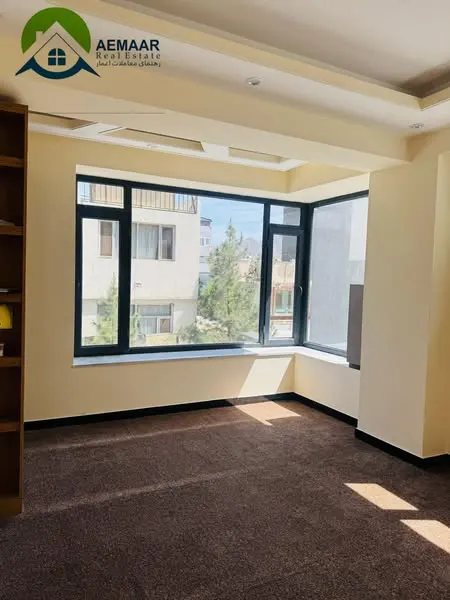 Apartment for sale, 4 rooms, 195 m², 2nd floor, Karte 4 (2)