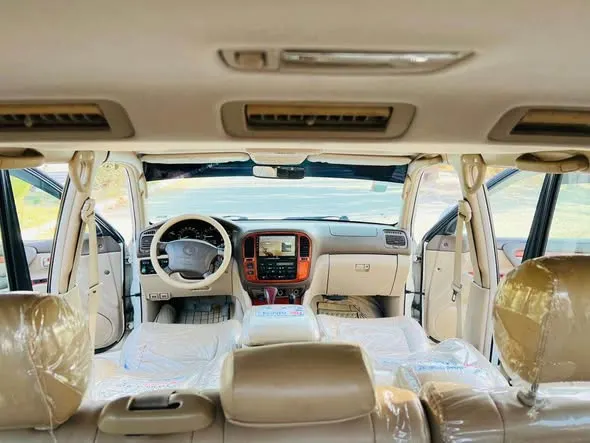 Lexus 2000 (4)