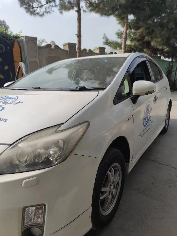 Toyota Prius 2010 (3)