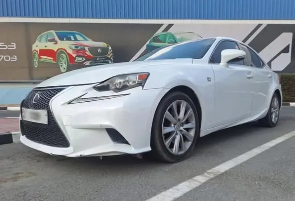 Lexus IS250 2015 (2)