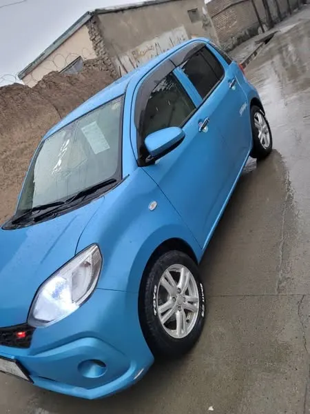 Toyota Passo 2017 (1)